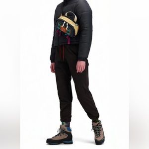 Women’s TOPO boulder pant size small excellent condition